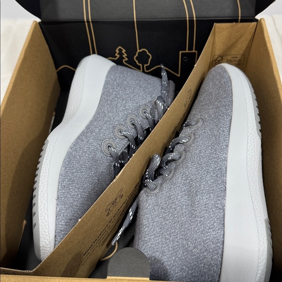 Allbirds Woman’s Wool Runner-Up Mizzle in Light Grey Size 8 New In Box - Picture 5 of 13